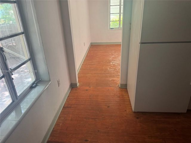 Home for sale at 12110 NE 11th Pl - photo 7475757