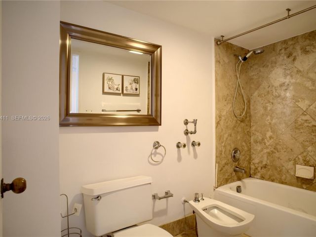 Apartment for rent  Unit #1008 - photo 7442093