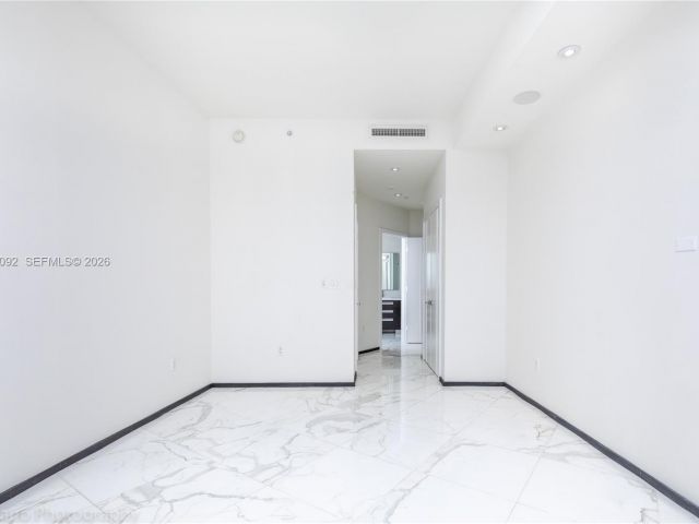 Apartment for sale  Unit #3407 - photo 7131745