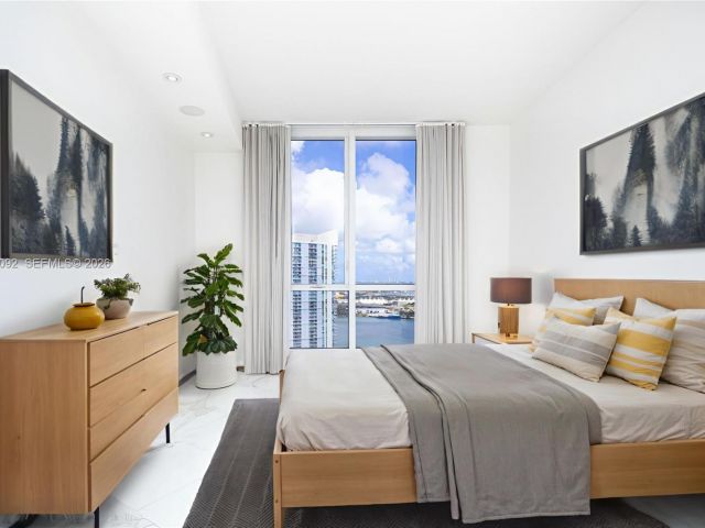 Apartment for sale  Unit #3407 - photo 7131747