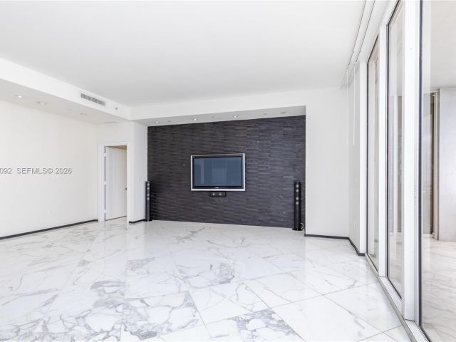 Apartment for sale  Unit #3407 - photo 7131759