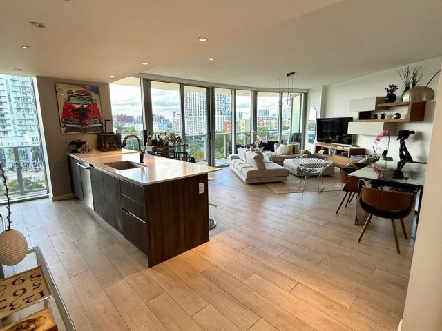 Apartment for sale  Unit #700 - photo 7075029