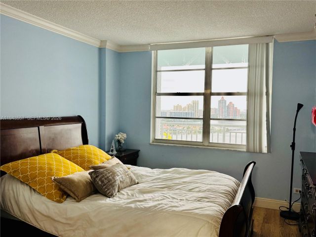 Apartment for sale  Unit #2201 - photo 7433554