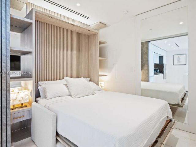 Apartment for sale  Unit #403C - photo 7093977