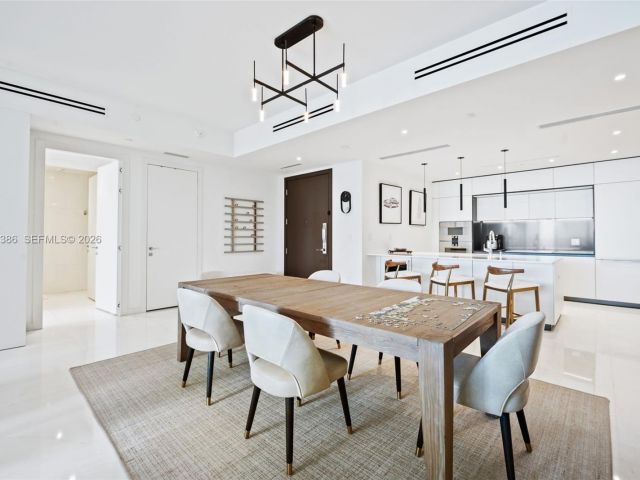 Apartment for sale  Unit #403C - photo 7093985