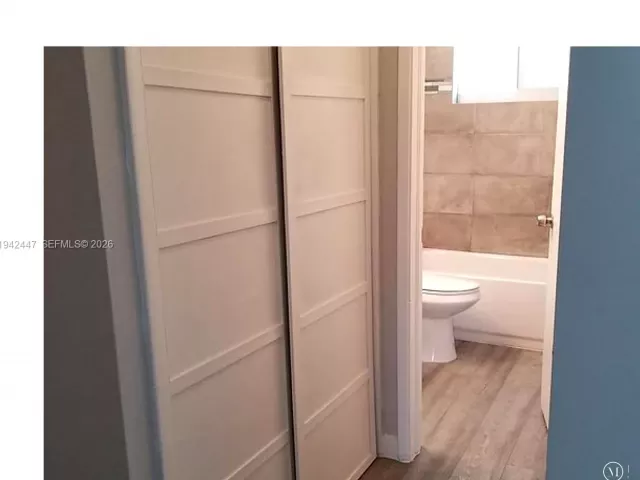 3-bedroom home for sale in Wilton Manors - 2917 NW 9th Ave - MondialRealty