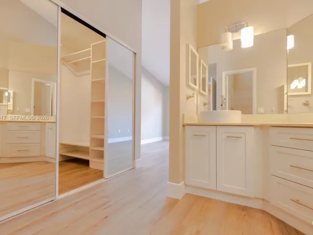 3-bedroom home for sale in Aventura - 3525 Magellan Cir 626 - MondialRealty