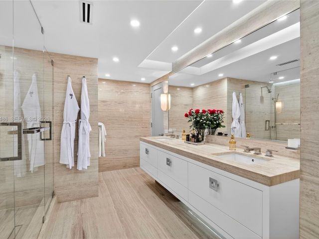 Apartment for sale  Unit #1505 - photo 7189603