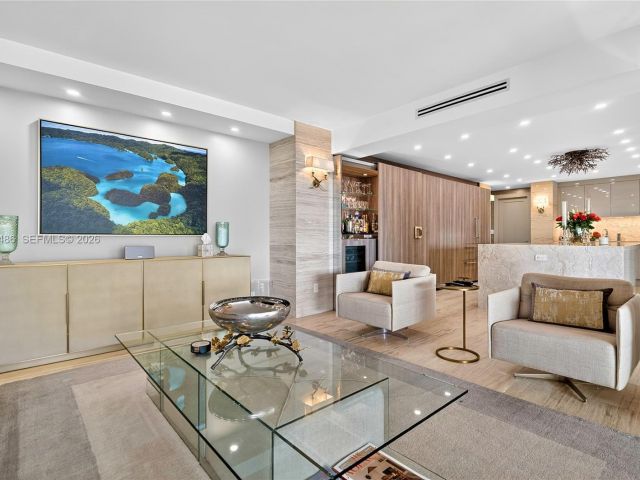 Apartment for sale  Unit #1505 - photo 7189612