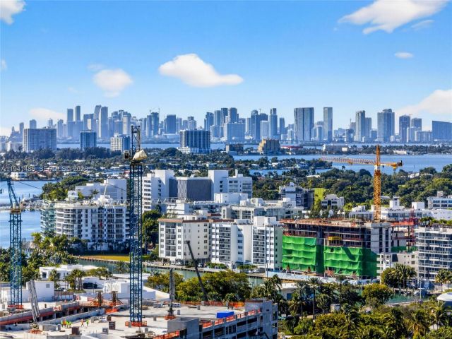 Apartment for sale  Unit #1505 - photo 7189615