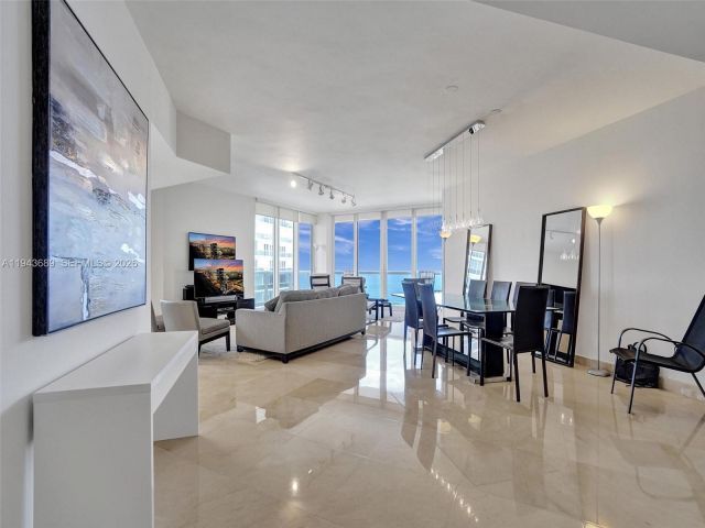 Apartment for rent  Unit #N8-H - photo 7114477