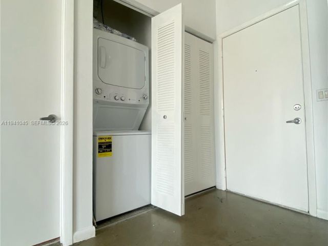 Apartment for rent  Unit #LPH05 - photo 7437388