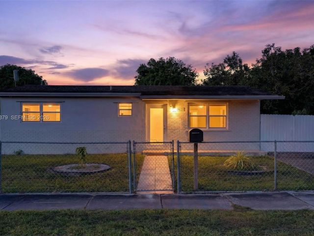 Home for sale at 19632 SW 120th Ave - photo 7465227