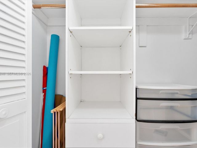 Apartment for sale  Unit #1104 - photo 7096398