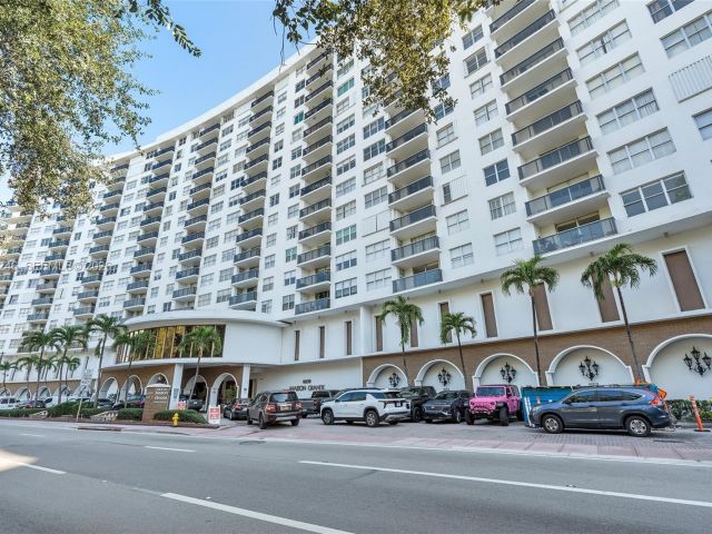 Apartment for sale  Unit #1104 - photo 7096408