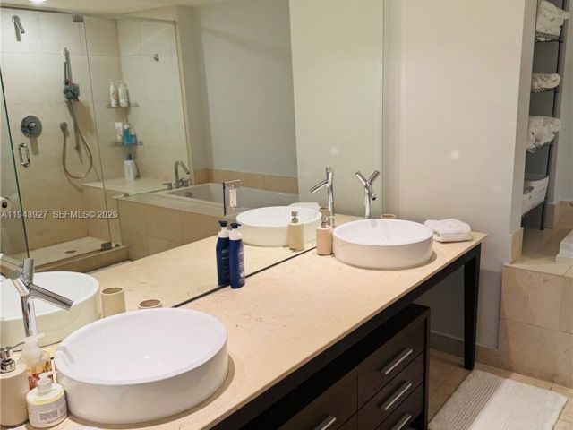 Apartment for rent  Unit #618 - photo 7090553