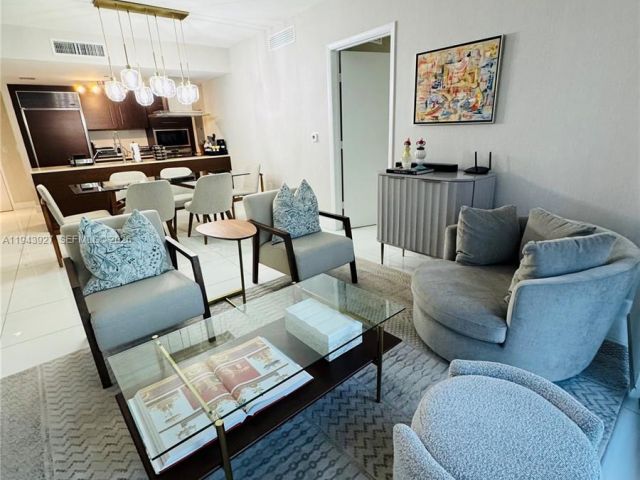 Apartment for rent  Unit #618 - photo 7090559