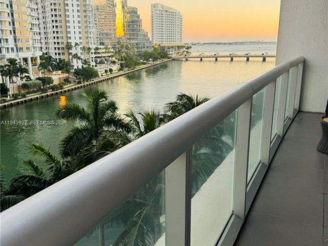 Apartment for rent  Unit #618 - photo 7090560