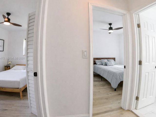 Home for sale at 1032 NW 11th Pl - photo 7436417