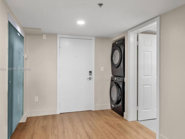 Apartment for sale  Unit #M9 M10 M11 M12 - photo 7096232