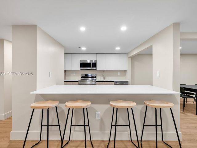 Apartment for sale  Unit #M9 M10 M11 M12 - photo 7096233