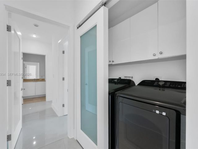 Apartment for sale  Unit #3206 - photo 7091534