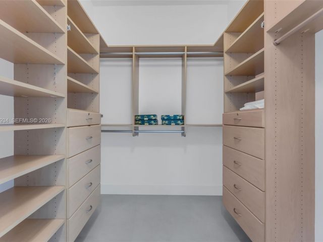 Apartment for sale  Unit #3206 - photo 7091536