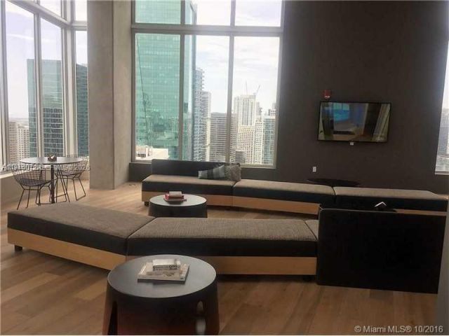 Apartment for rent  Unit #3404 - photo 7467944