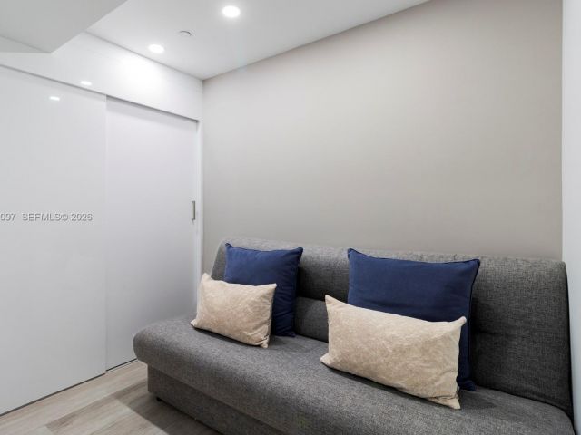 Apartment for rent  Unit #3010 - photo 7089930