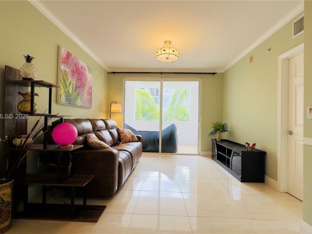 Apartment for sale  Unit #3311 - photo 7121924