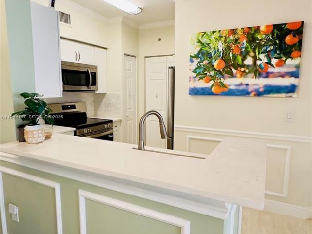 Apartment for sale  Unit #3311 - photo 7121936