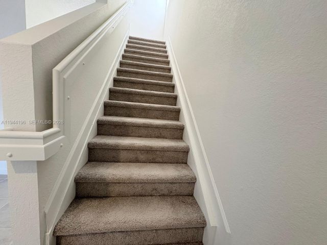3-bedroom home for rent in Homestead - 12168 SW 268 Lane - MondialRealty