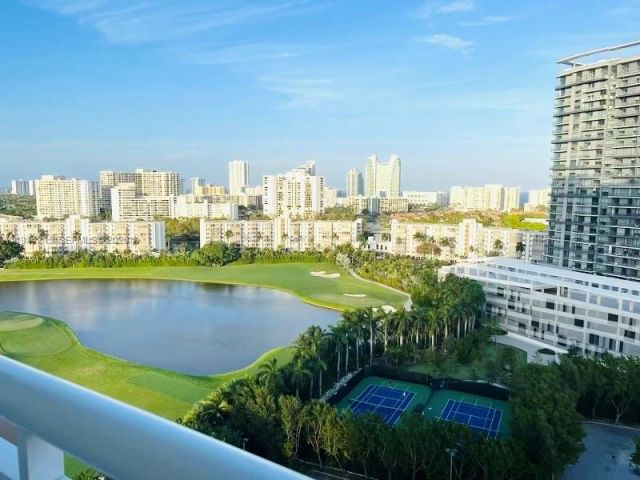 Apartment for rent  Unit #1605E - photo 7436021