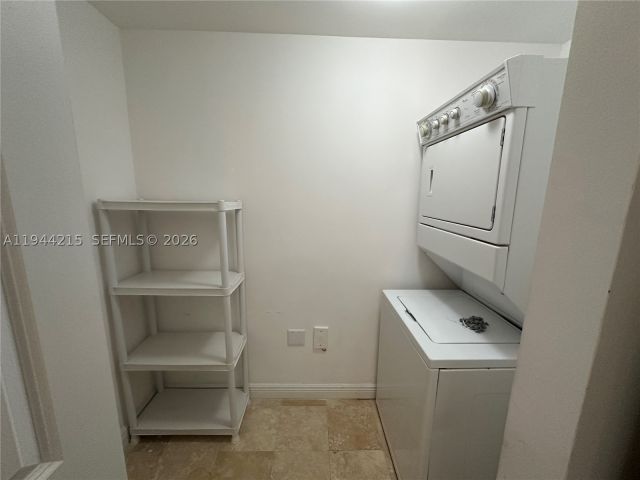 2-bedroom condo for rent in Hallandale Beach - 1755 E Hallandale Beach Blvd 1605E - MondialRealty