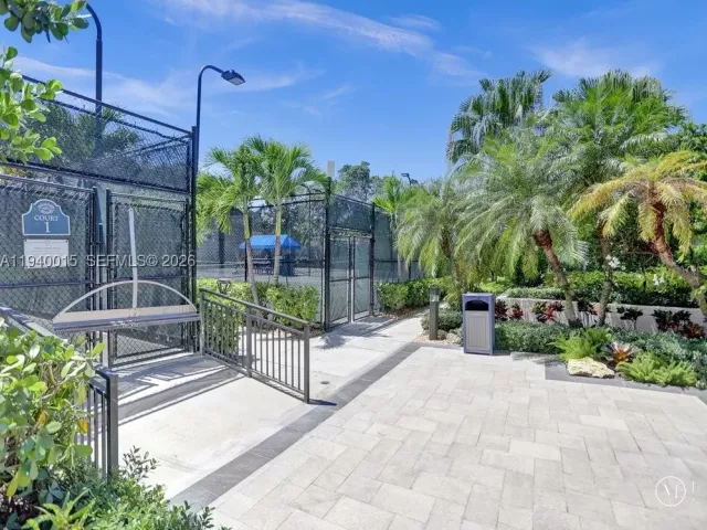 2-bedroom condo for sale in Aventura - 3000 Island Blvd 502 - MondialRealty