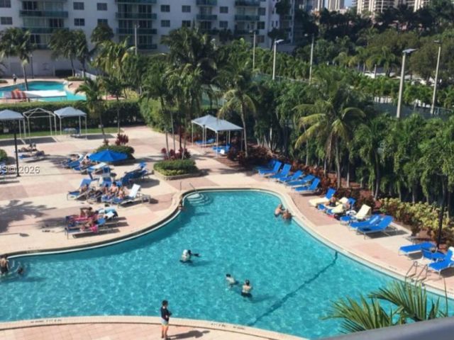 Apartment for sale  Unit #222 - photo 7447608