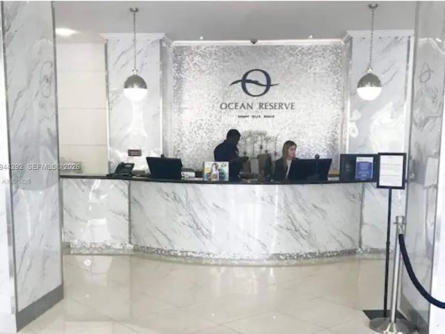 Apartment for sale  Unit #222 - photo 7447609