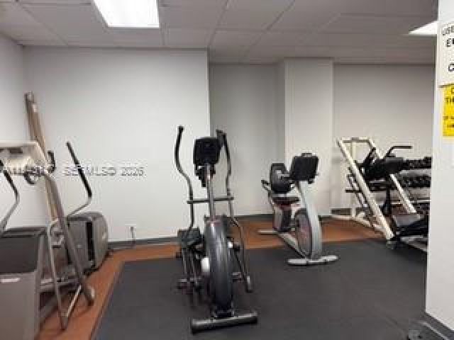 2-bedroom condo for sale in Sunny Isles Beach - 231 174th St 2308 - MondialRealty