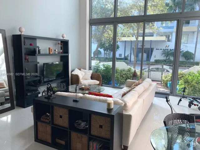 2-bedroom home for sale in Miami Beach - 6000 Collins Ave unit 136 - MondialRealty