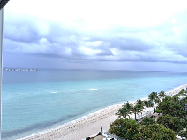 Apartment for sale  Unit #1106S - photo 7188760