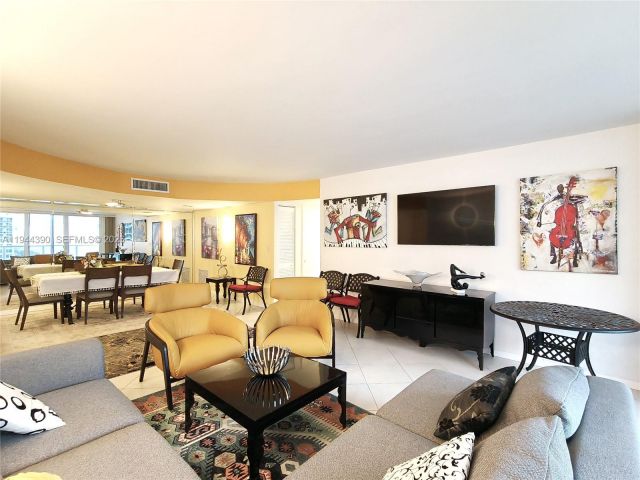 Apartment for sale  Unit #1106S - photo 7188763