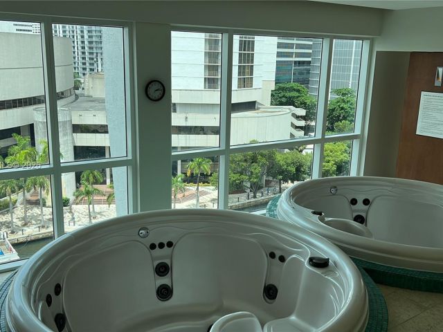 Apartment for rent  Unit #1215 - photo 7429670