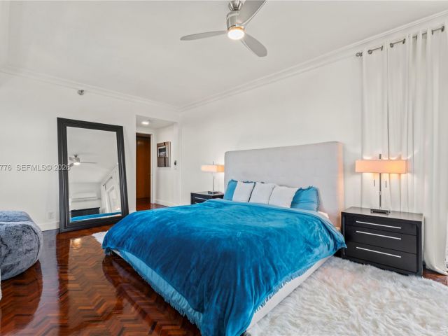 Apartment for sale  Unit #7777 - photo 7096647