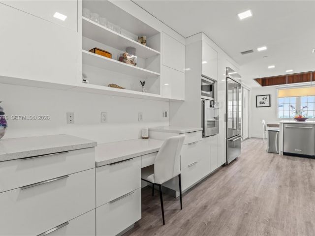 Apartment for sale  Unit #7777 - photo 7096667