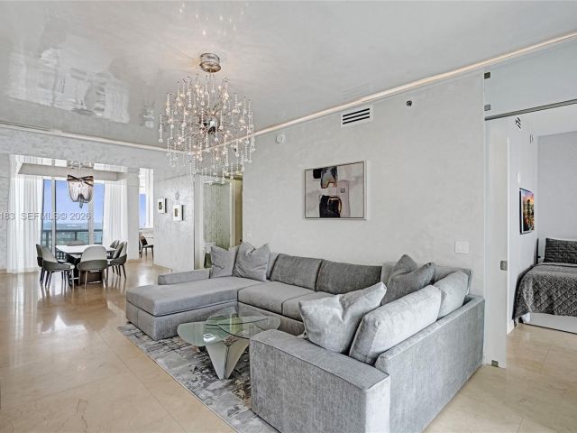 Apartment for rent  Unit #3006 - photo 7102944