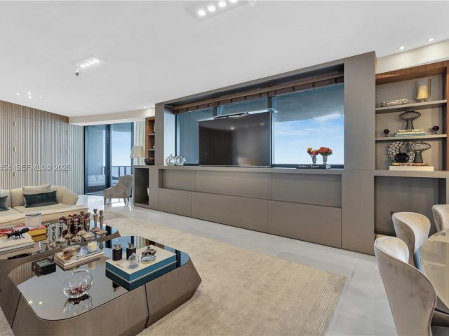 Apartment for sale  Unit #4601 - photo 7101843