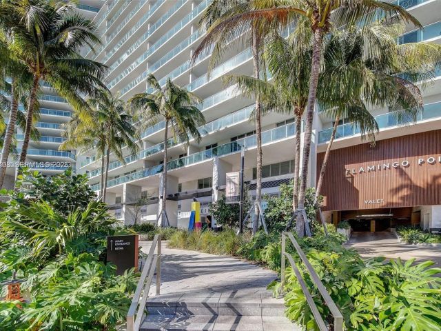 1-bedroom condo for rent in Miami Beach - 1500 Bay Rd 458S - MondialRealty
