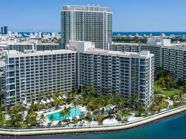 1-bedroom condo for rent in Miami Beach - 1500 Bay Rd 458S - MondialRealty