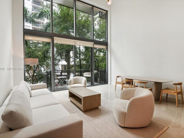 Apartment for rent  Unit #307 - photo 7114178