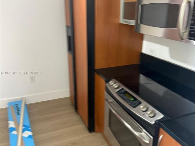 Apartment for rent  Unit #1027 - photo 7438989